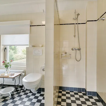 Het Pronkbed 오쇼트